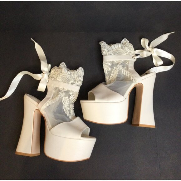 Widow Lace Platform Heels Size 8 M Coquette Romantic Goth Fairy Whimsigoth - Picture 3 of 11